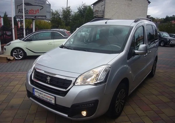 Peugeot Partner cena 48800 przebieg: 95000, rok produkcji 2016 z Opole małe 232